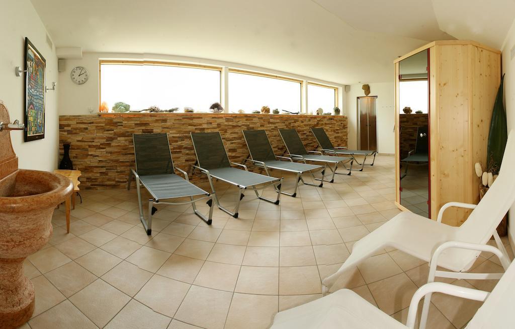 Hotel Pension Geiger Serfaus Exterior photo